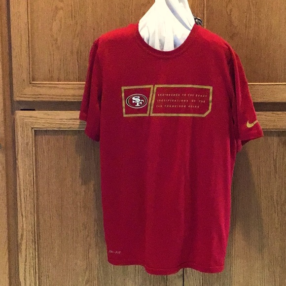 SF 49ers NFL Gear T-shirt - Picture 1 of 4
